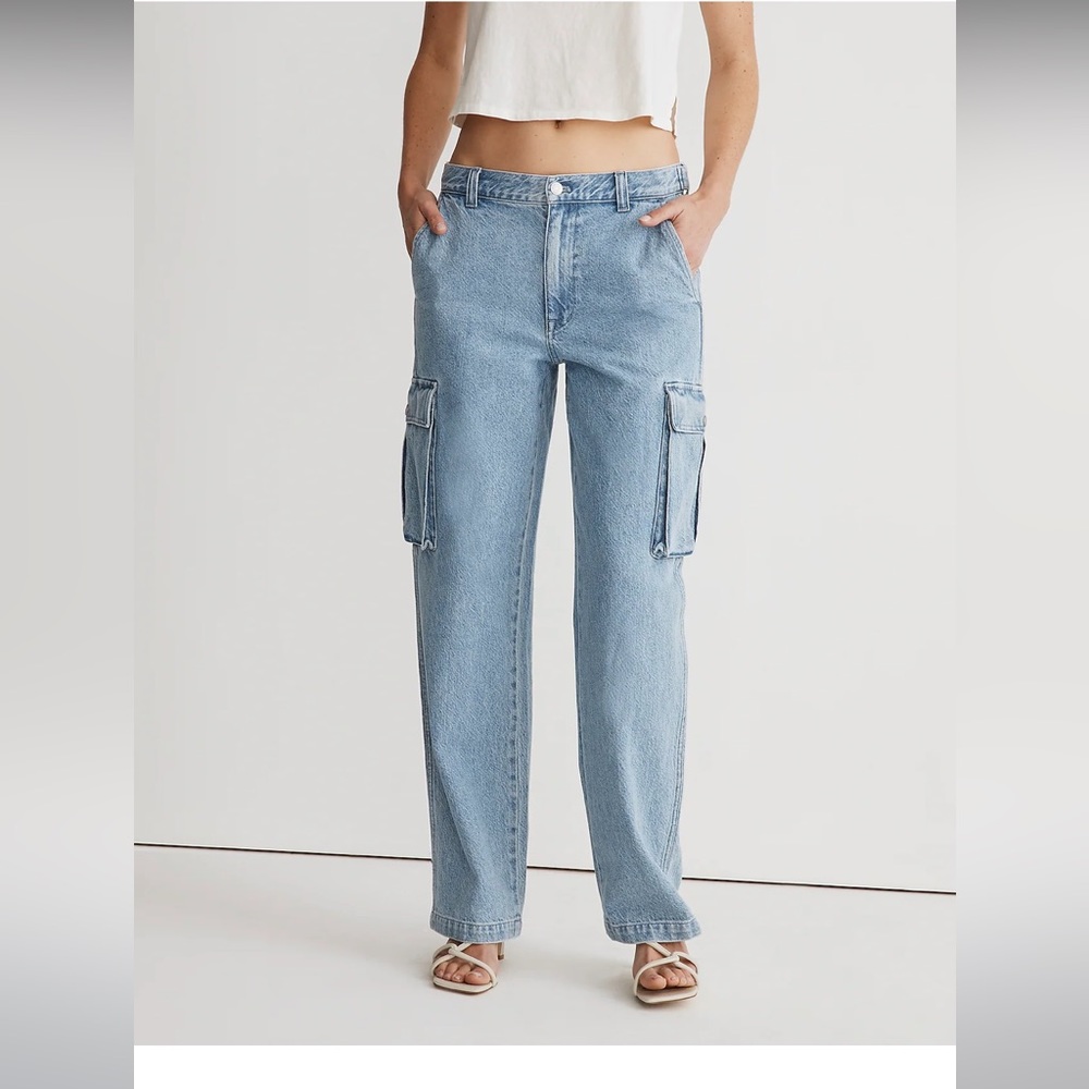 Madewell Jeans Low-Slung Straight Cargo Jeans in Coleman Wash
